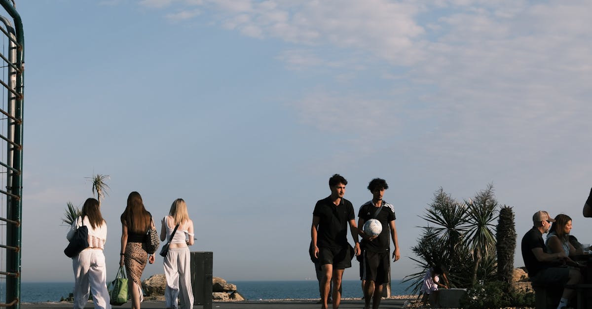 découvrez l'énergie décentralisée, une solution innovante qui permet de produire, distribuer et consommer de l'énergie localement, favorisant ainsi l'autonomie énergétique et la durabilité. rejoignez la révolution énergétique et apprenez comment elle transforme notre façon de consommer l'électricité.