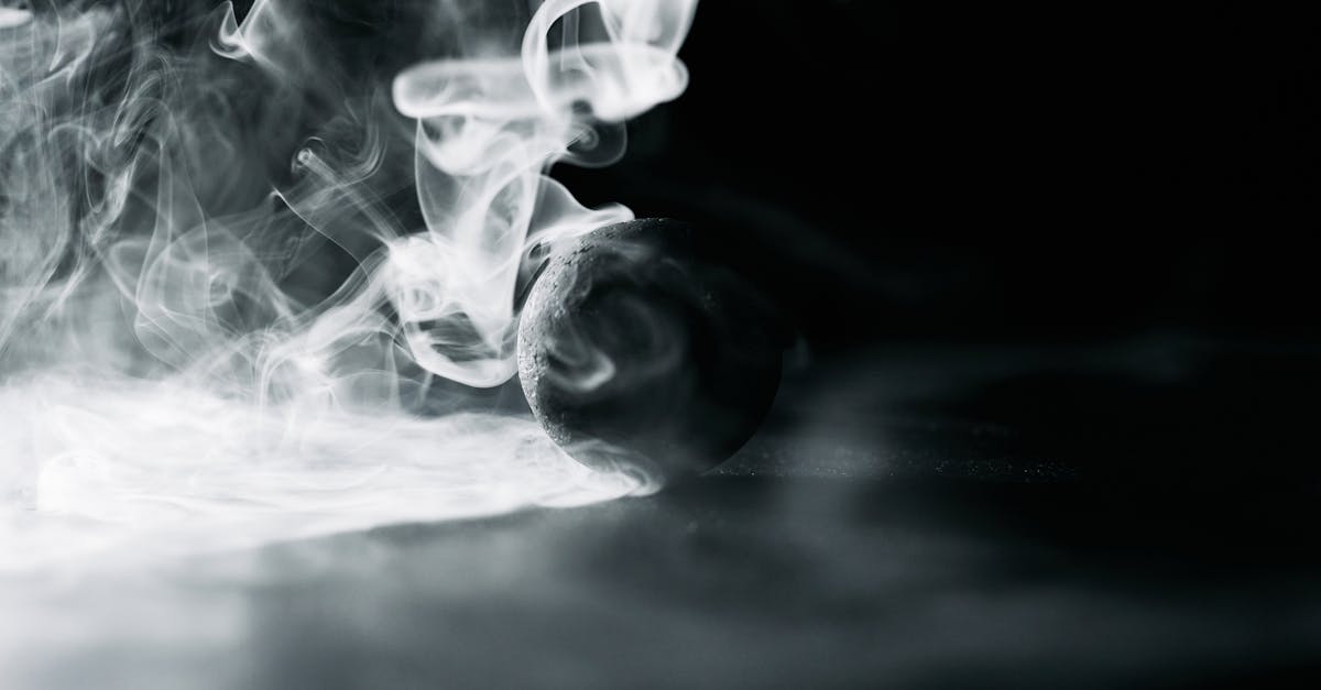 découvrez les stratégies et initiatives essentielles pour réduire les émissions de gaz à effet de serre, visant à lutter contre le changement climatique et à promouvoir un avenir plus durable.