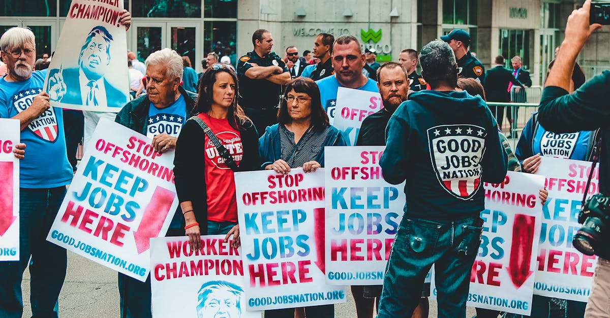 découvrez l'économie solidaire, un modèle alternatif qui prône la coopération, l'entraide et la durabilité, en mettant l'accent sur le bien-être collectif plutôt que sur le profit individuel. explorez les initiatives innovantes qui façonnent un avenir plus équitable et responsable.