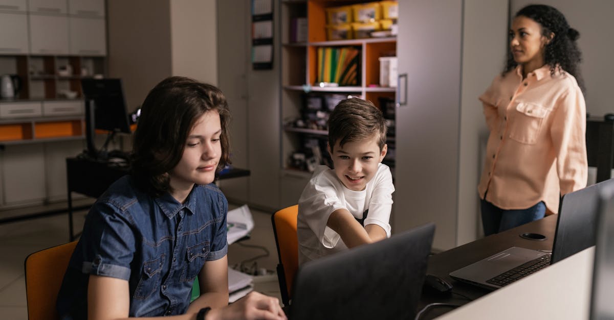 Éducation des jeunes : stratégies innovantes pour un avenir prometteur