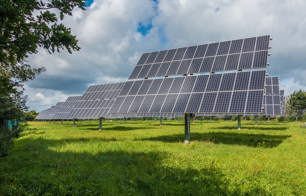 découvrez l'énergie solaire grâce à nos panneaux solaires efficaces et écologiques. optimisez votre consommation d'énergie, réduisez vos factures et contribuez à un avenir durable avec nos solutions de panneaux solaires adaptés à vos besoins.