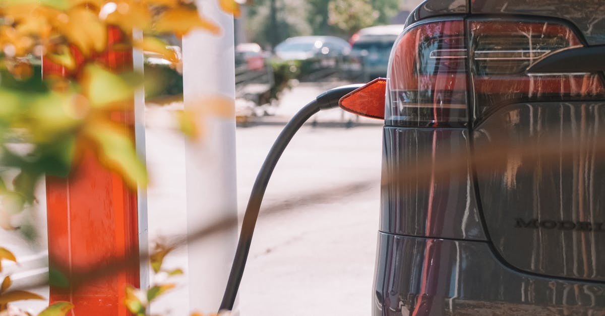 découvrez l'électromobilité, l'avenir de la mobilité durable. explorez les véhicules électriques, les infrastructures de recharge et les solutions innovantes pour un transport respectueux de l'environnement.