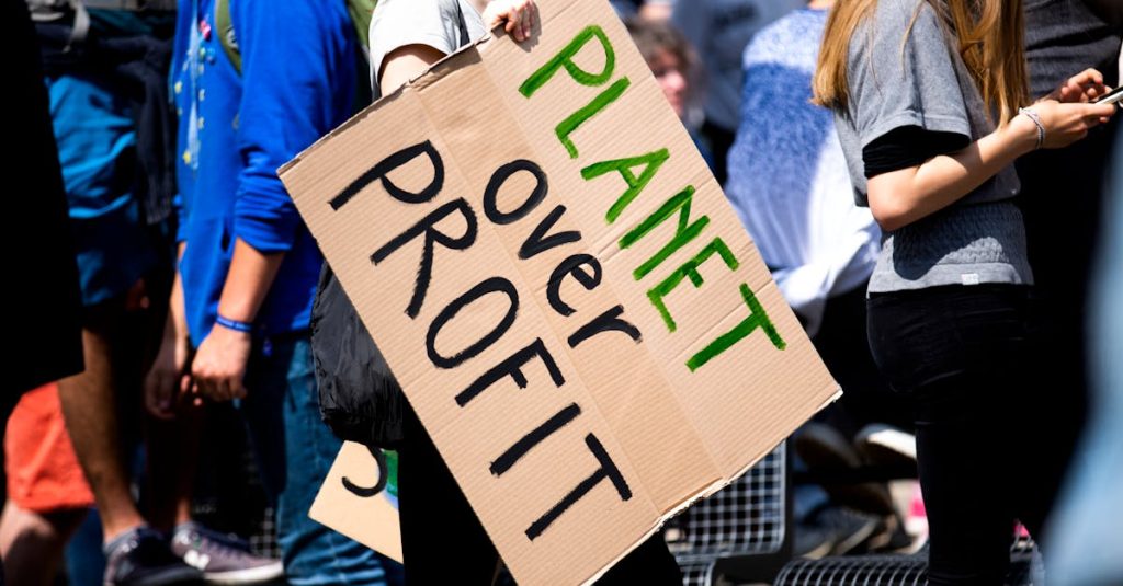 découvrez les enjeux du changement climatique, ses impacts sur notre planète et les actions que nous pouvons entreprendre pour protéger notre environnement et assurer un avenir durable.