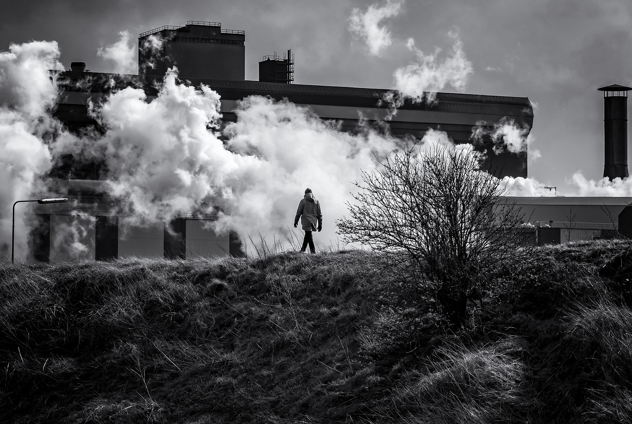 découvrez les enjeux des émissions de gaz à effet de serre, leurs impacts sur l'environnement et les solutions pour réduire notre empreinte carbone. informez-vous sur les actions indispensables pour lutter contre le changement climatique.
