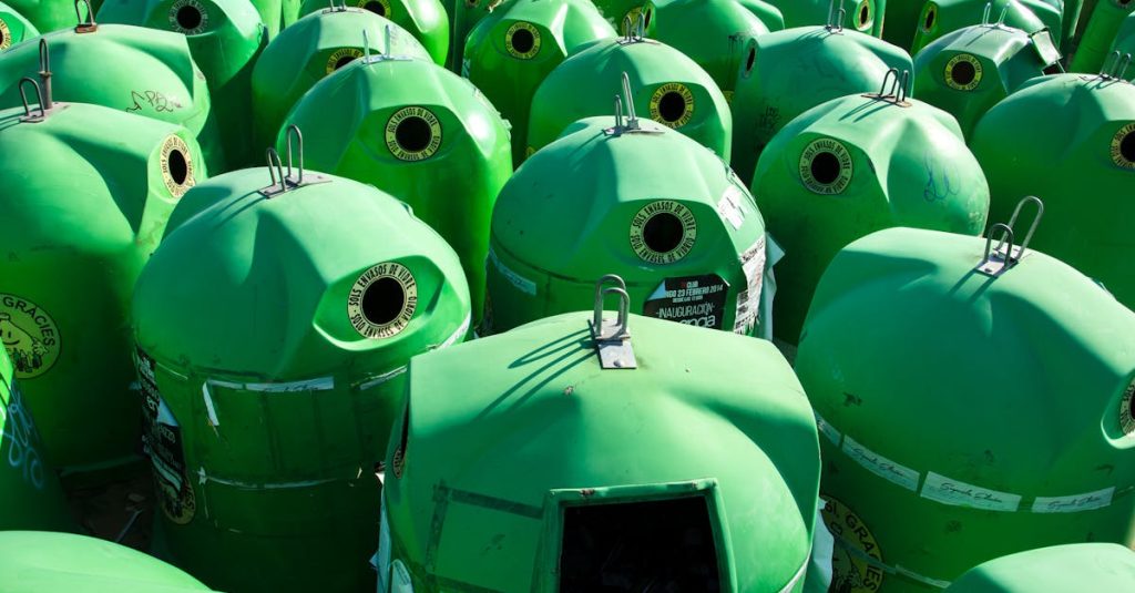 découvrez les collectifs écologiques, des initiatives collaboratives visant à promouvoir des modes de vie durables et respectueux de l'environnement. rejoignez une communauté engagée pour protéger notre planète tout en partageant des solutions innovantes et des pratiques éco-responsables.