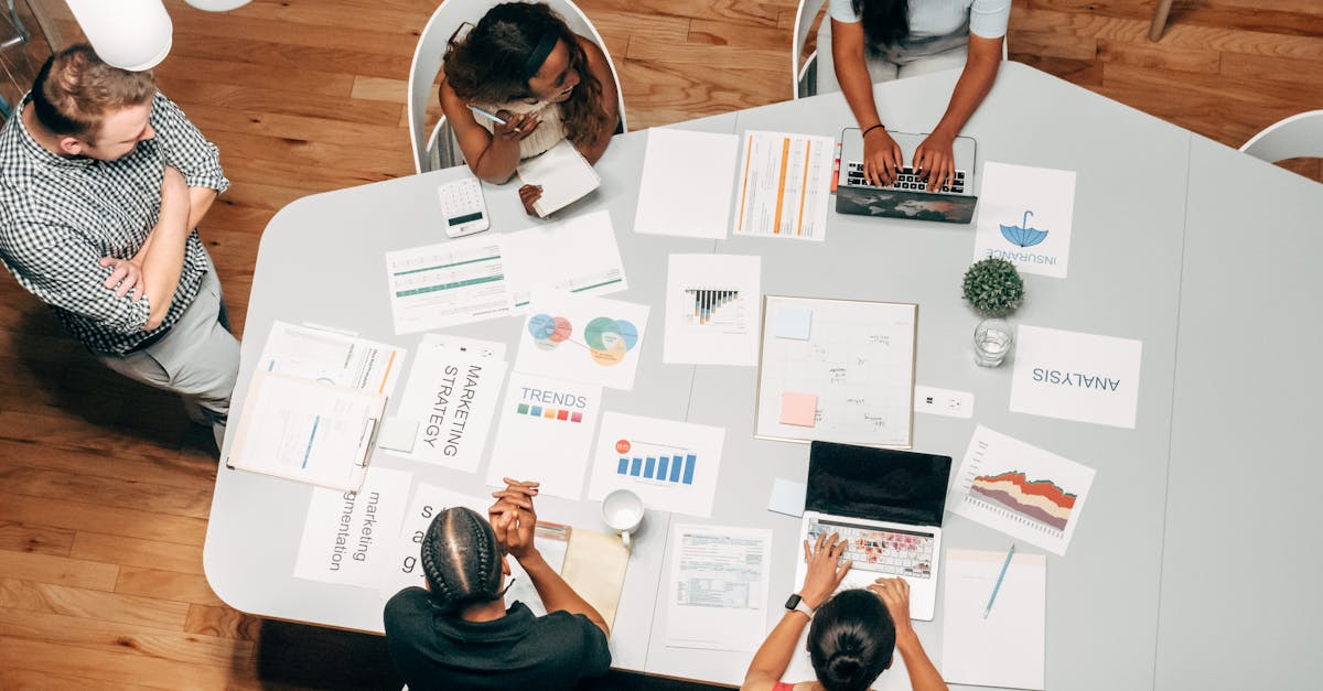 découvrez le concept de co-création, une approche collaborative où les idées et les talents se rencontrent pour innover ensemble. explorez comment cette méthode transforme les processus traditionnels et génère des solutions créatives et participatives.