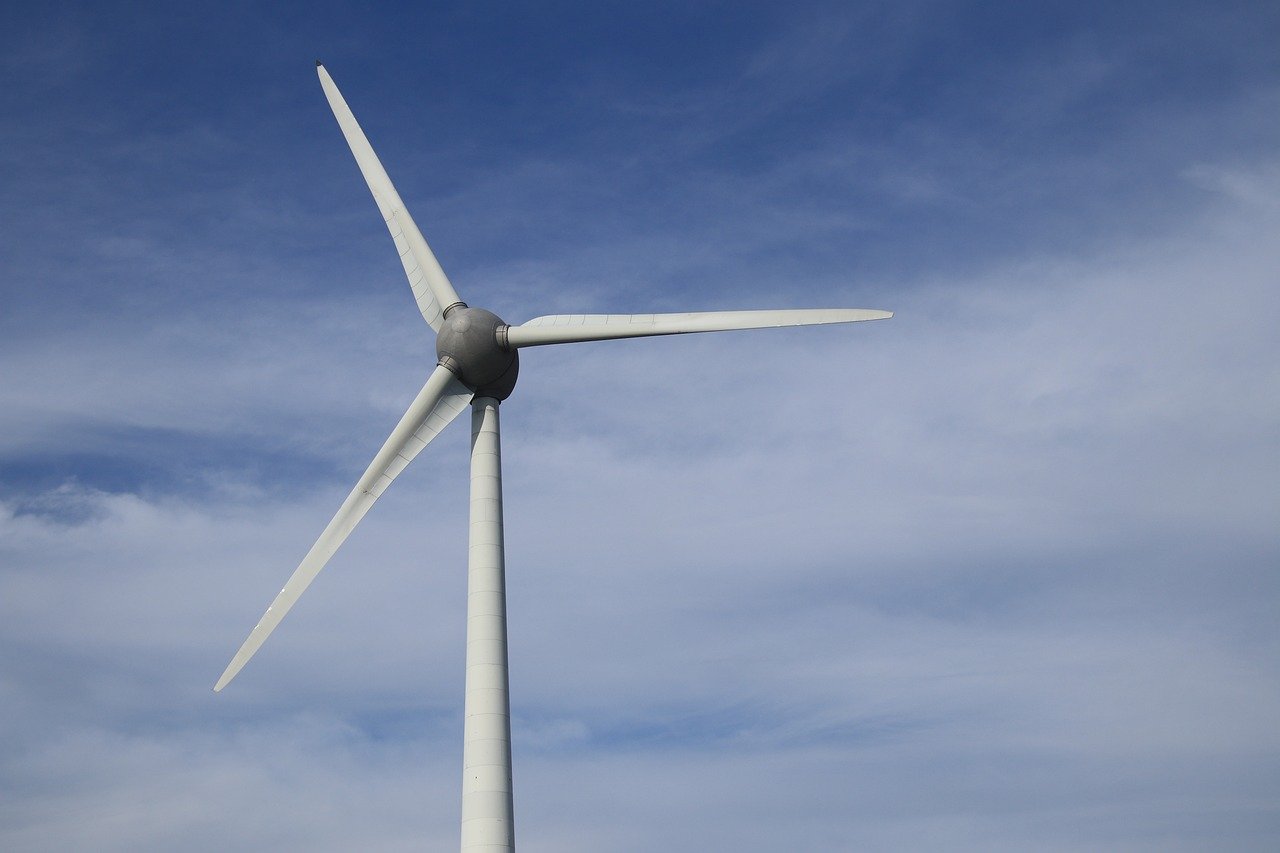 découvrez comment les infrastructures d'énergie renouvelable transforment le paysage énergétique, favorisant la transition vers une production d'électricité propre, durable et respectueuse de l'environnement.